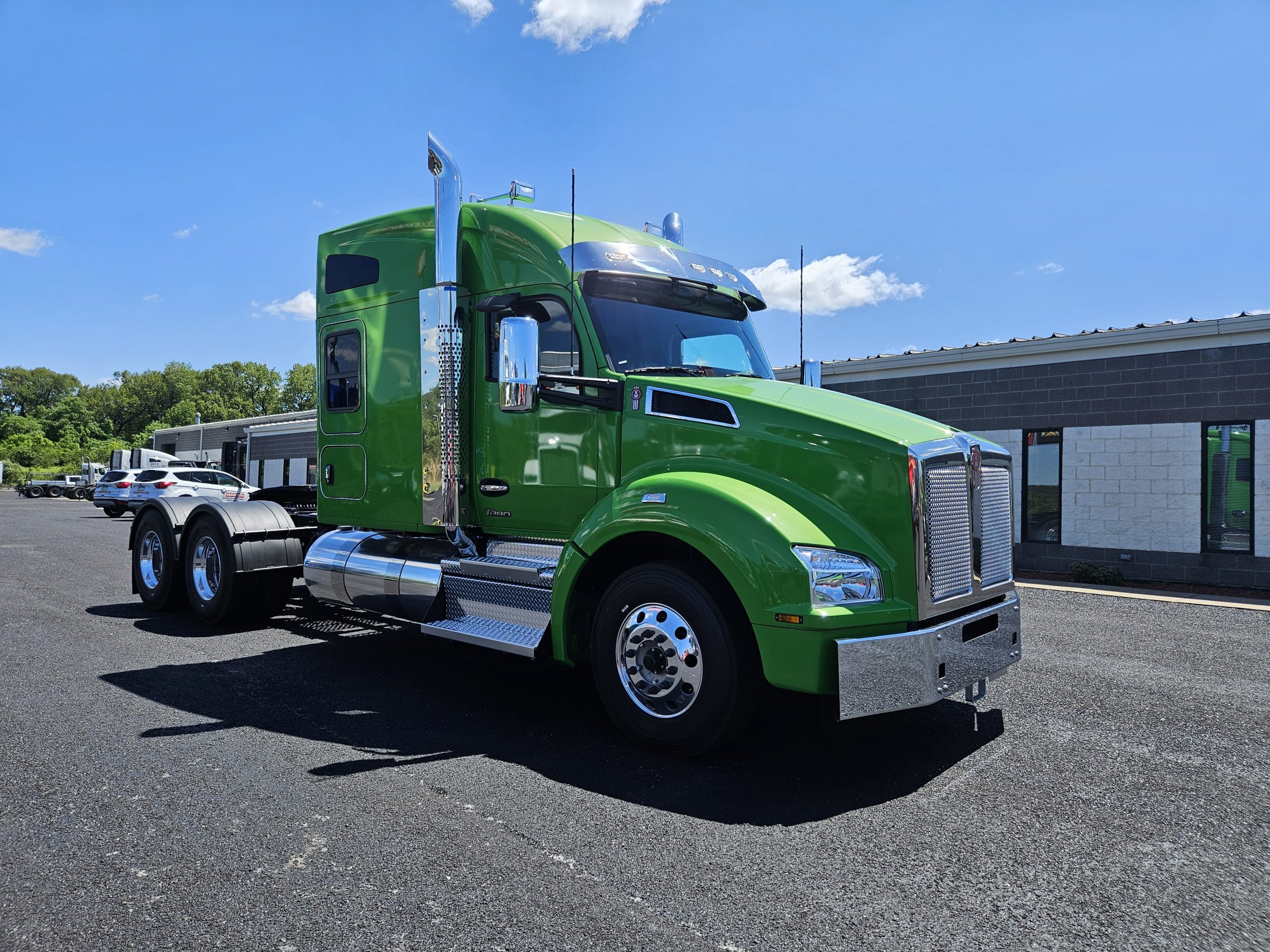 2024 KENWORTH T880 - image 3 of 6