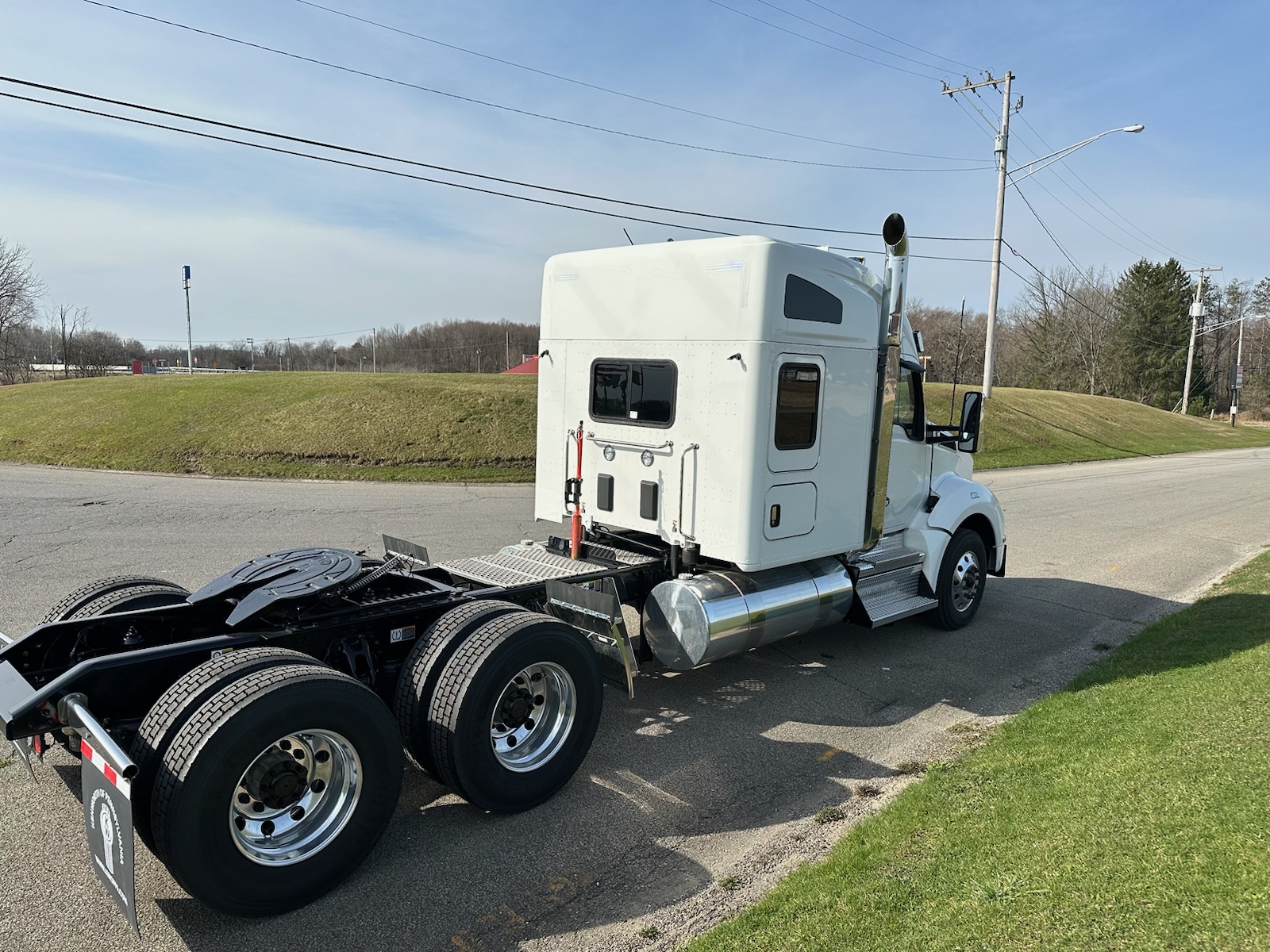 2024 KENWORTH T880 - image 4 of 6