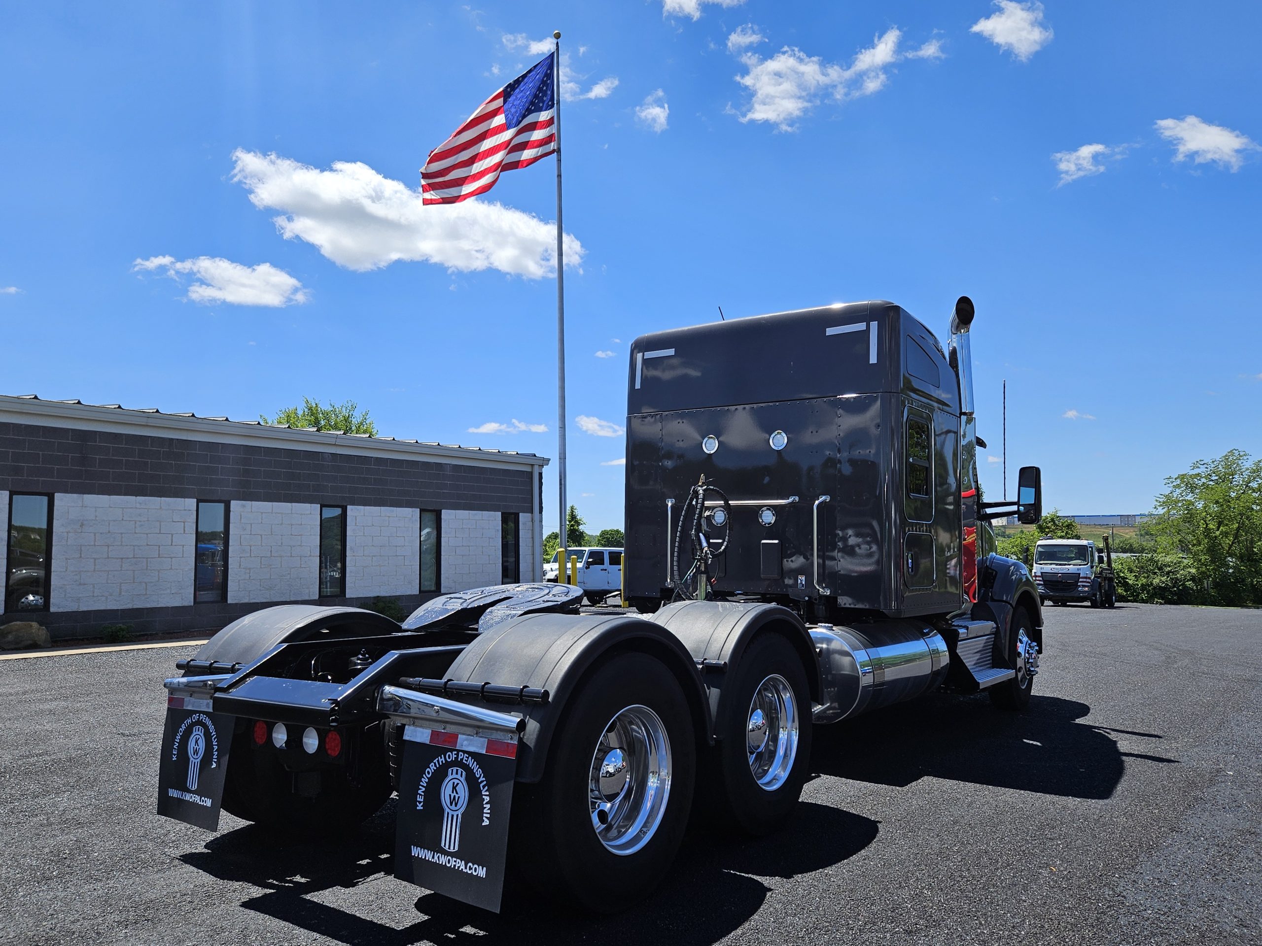 2022 KENWORTH T880 - image 4 of 6