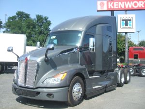 2025 KENWORTH T680 KS172843-01