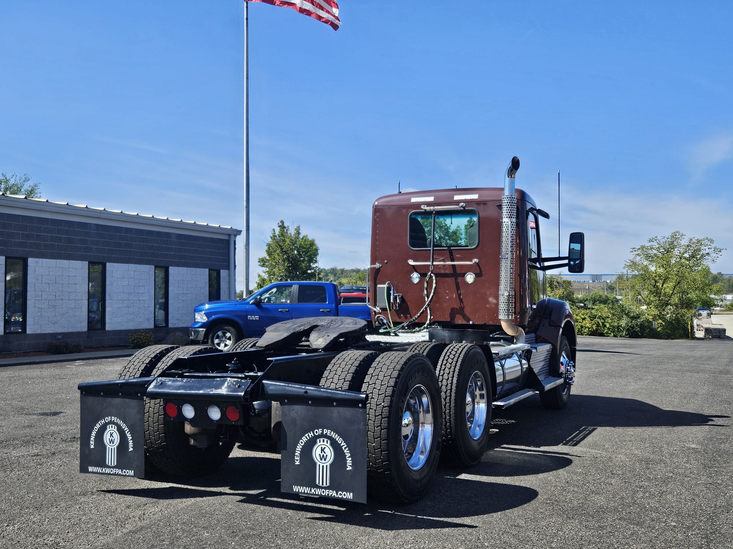 2017 KENWORTH T880 - image 3 of 6