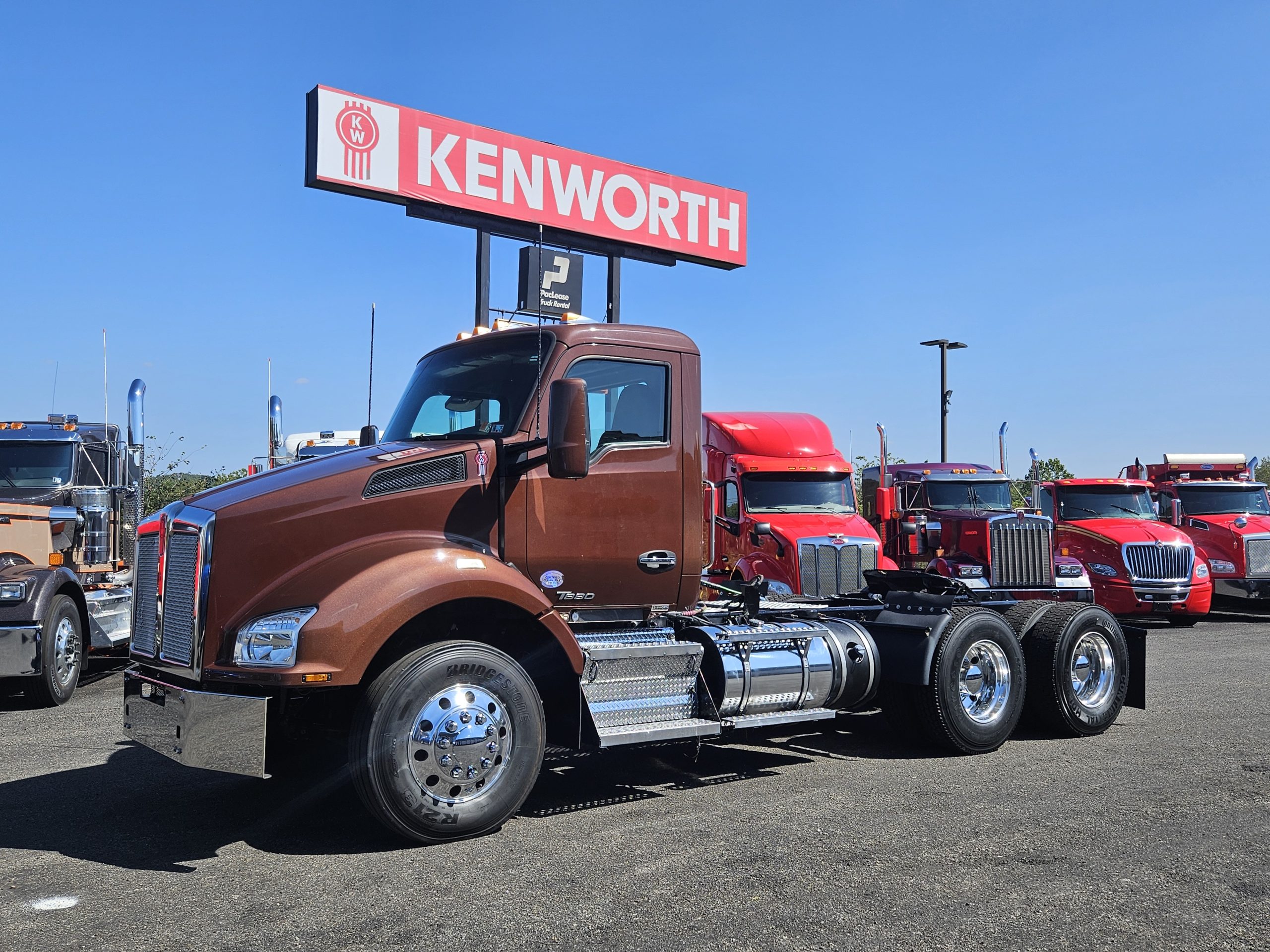 2017 KENWORTH T880 - image 6 of 6