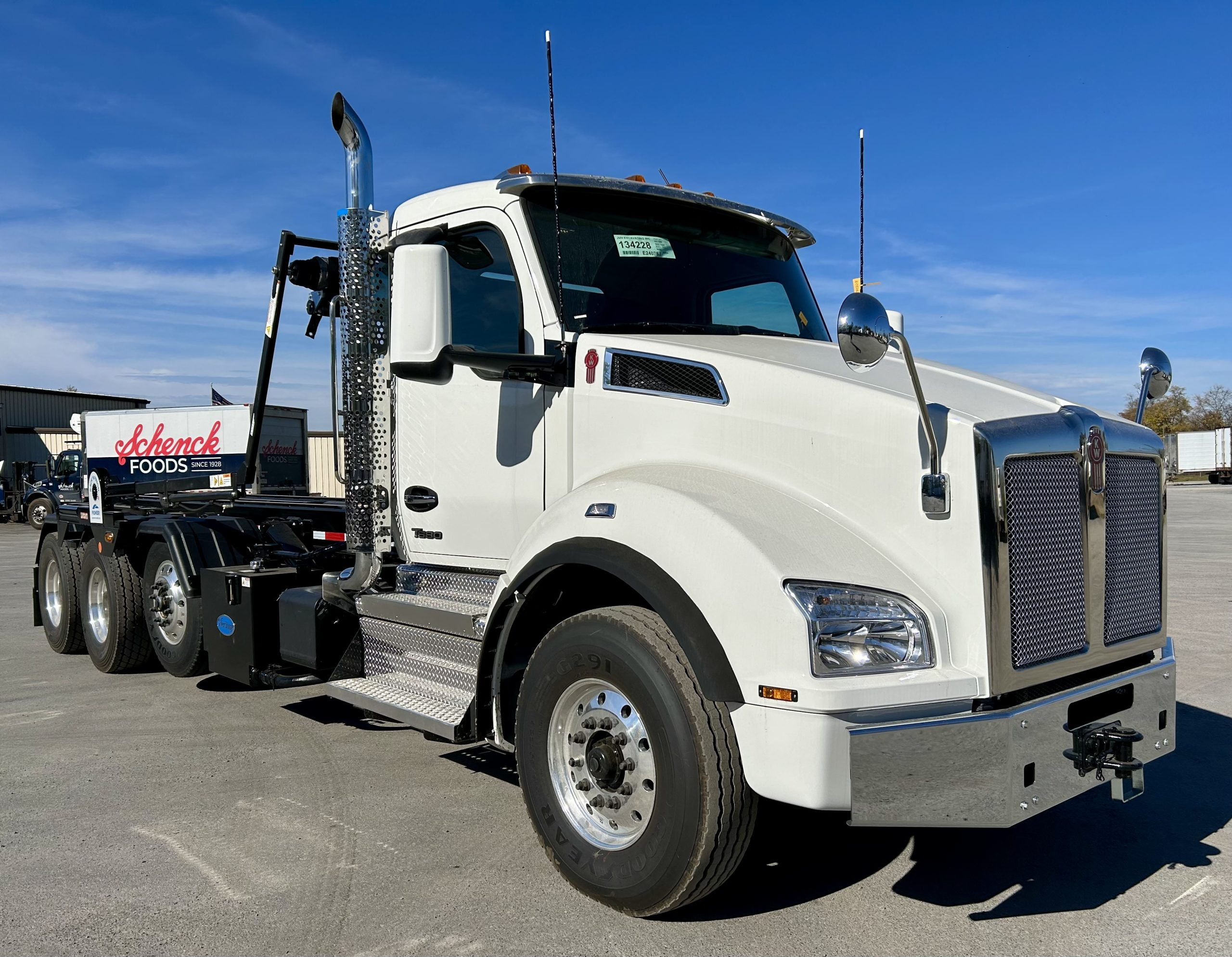 2025 KENWORTH T880 - image 4 of 6