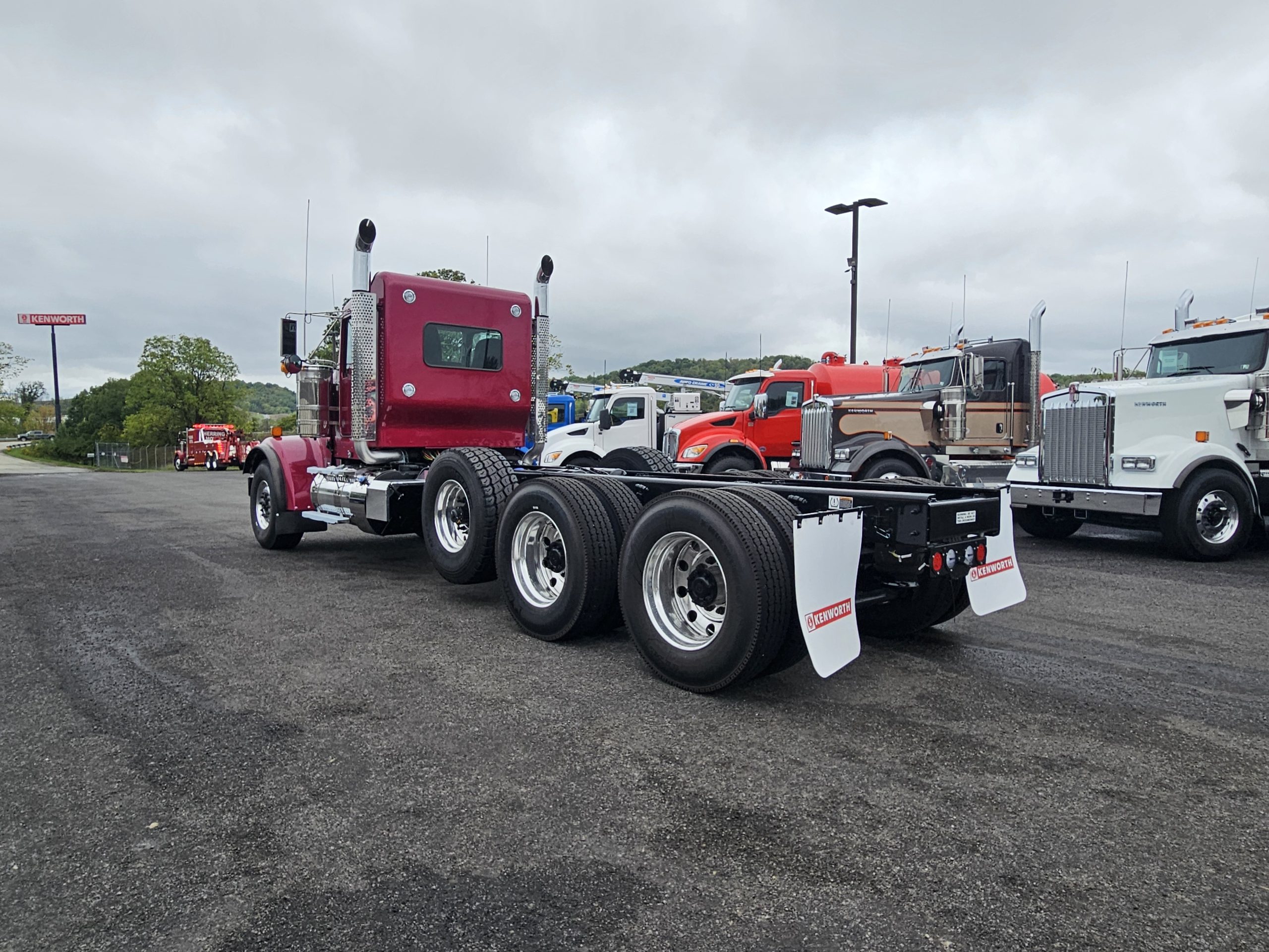 2025 KENWORTH W900 - image 6 of 6