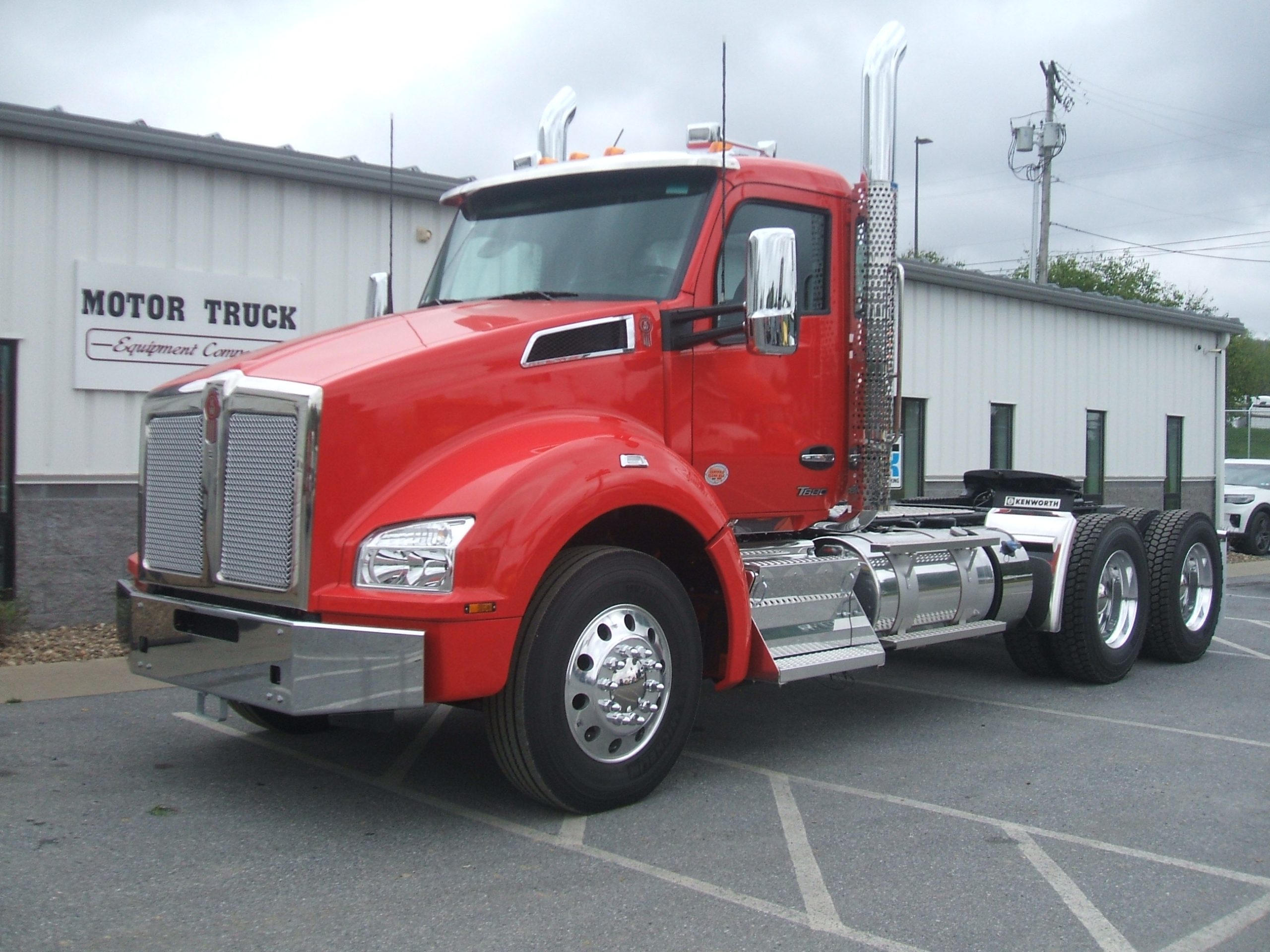 2025 KENWORTH T880 - image 1 of 6