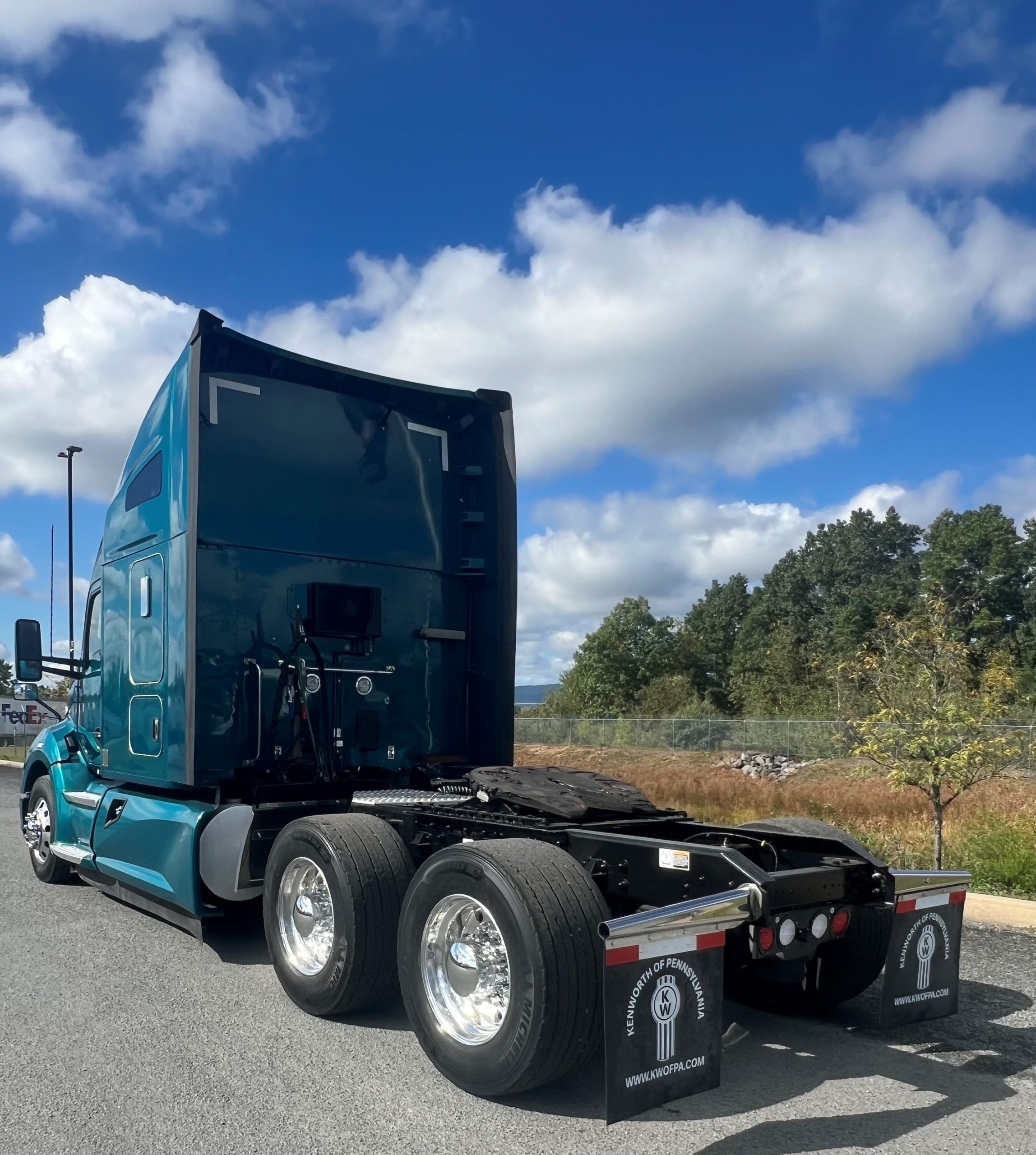 2020 KENWORTH T680 - image 5 of 6