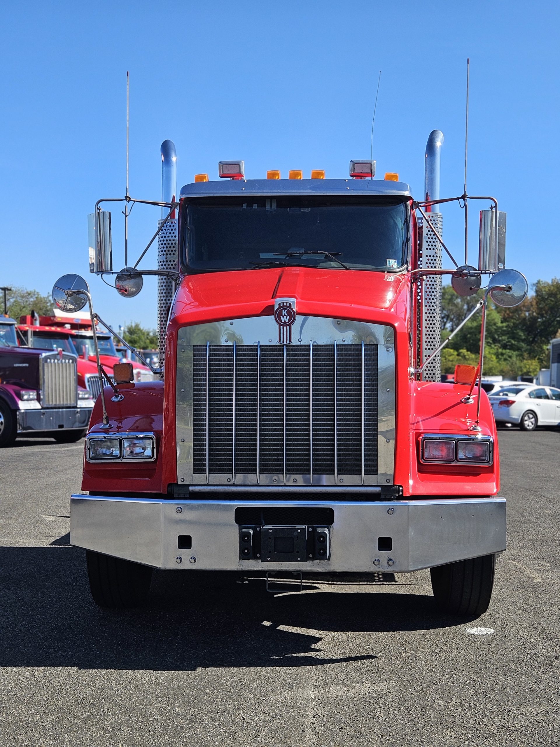 2019 KENWORTH T800 - image 2 of 6