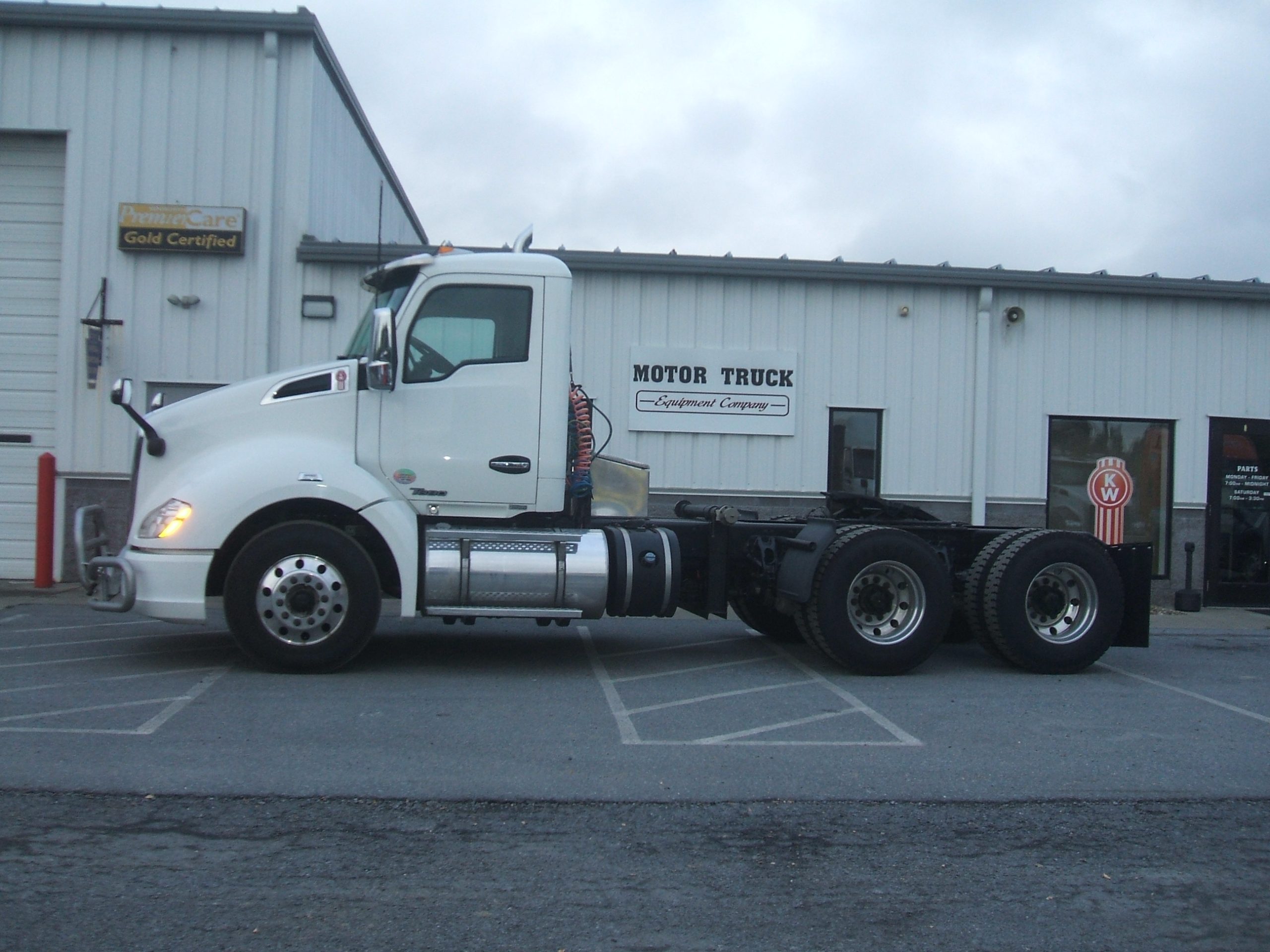 2019 KENWORTH T680 - image 4 of 6