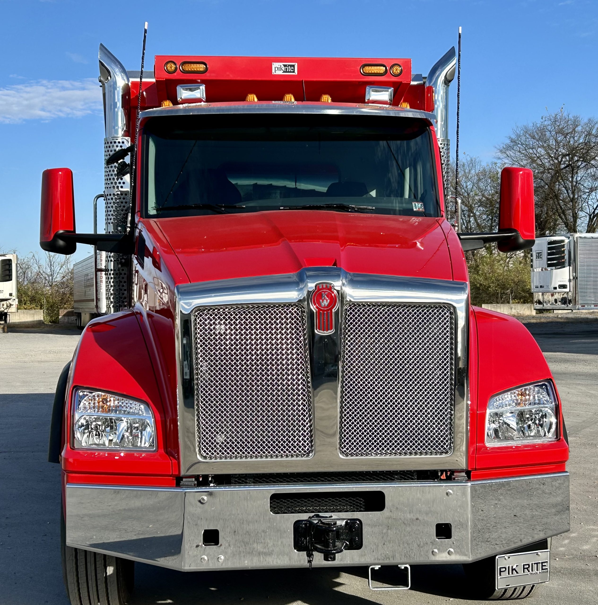 2025 KENWORTH T880 - image 2 of 6