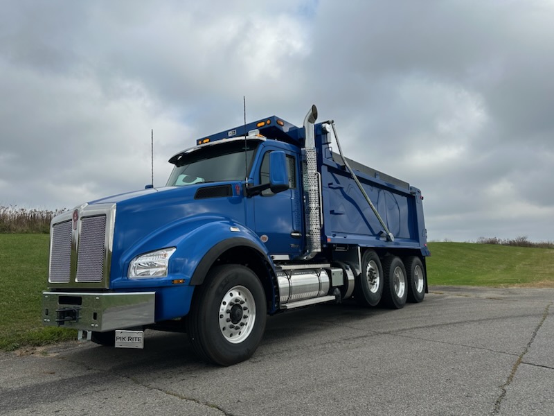 2025 KENWORTH T880 - image 1 of 6