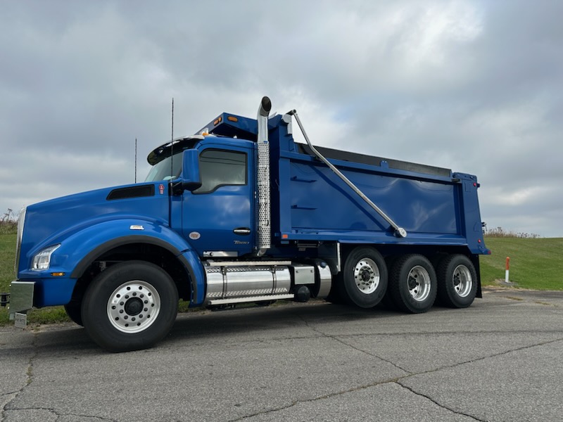 2025 KENWORTH T880 - image 3 of 6