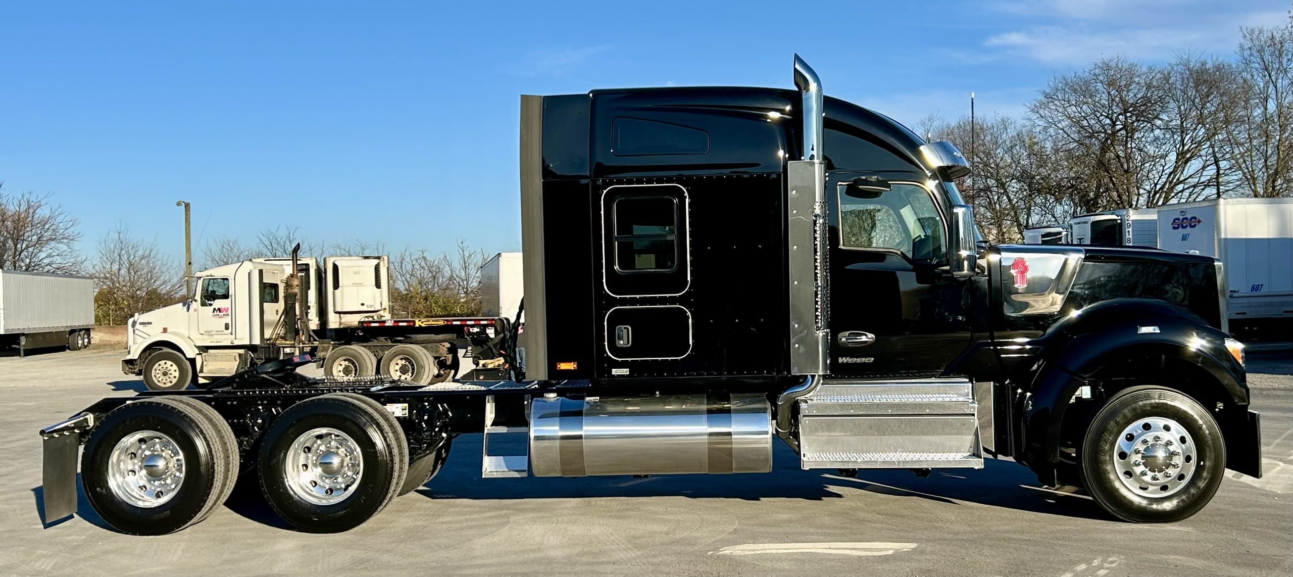 2025 KENWORTH W990 - image 4 of 6