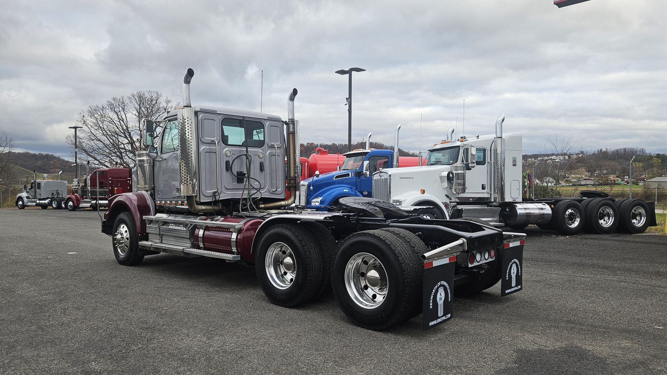 2020 WESTERN STAR 4900EX - image 6 of 6