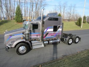 2018 KENWORTH T800 PC214753-01