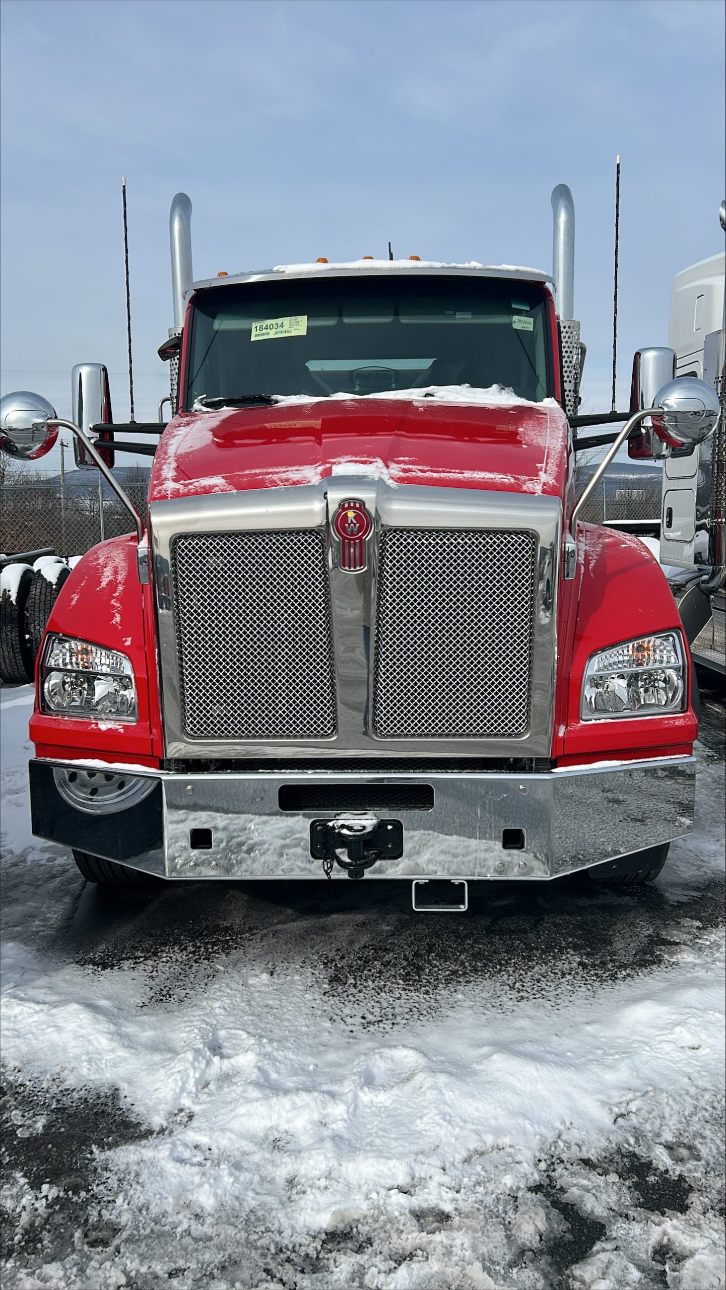 2025 KENWORTH T880 - image 2 of 6