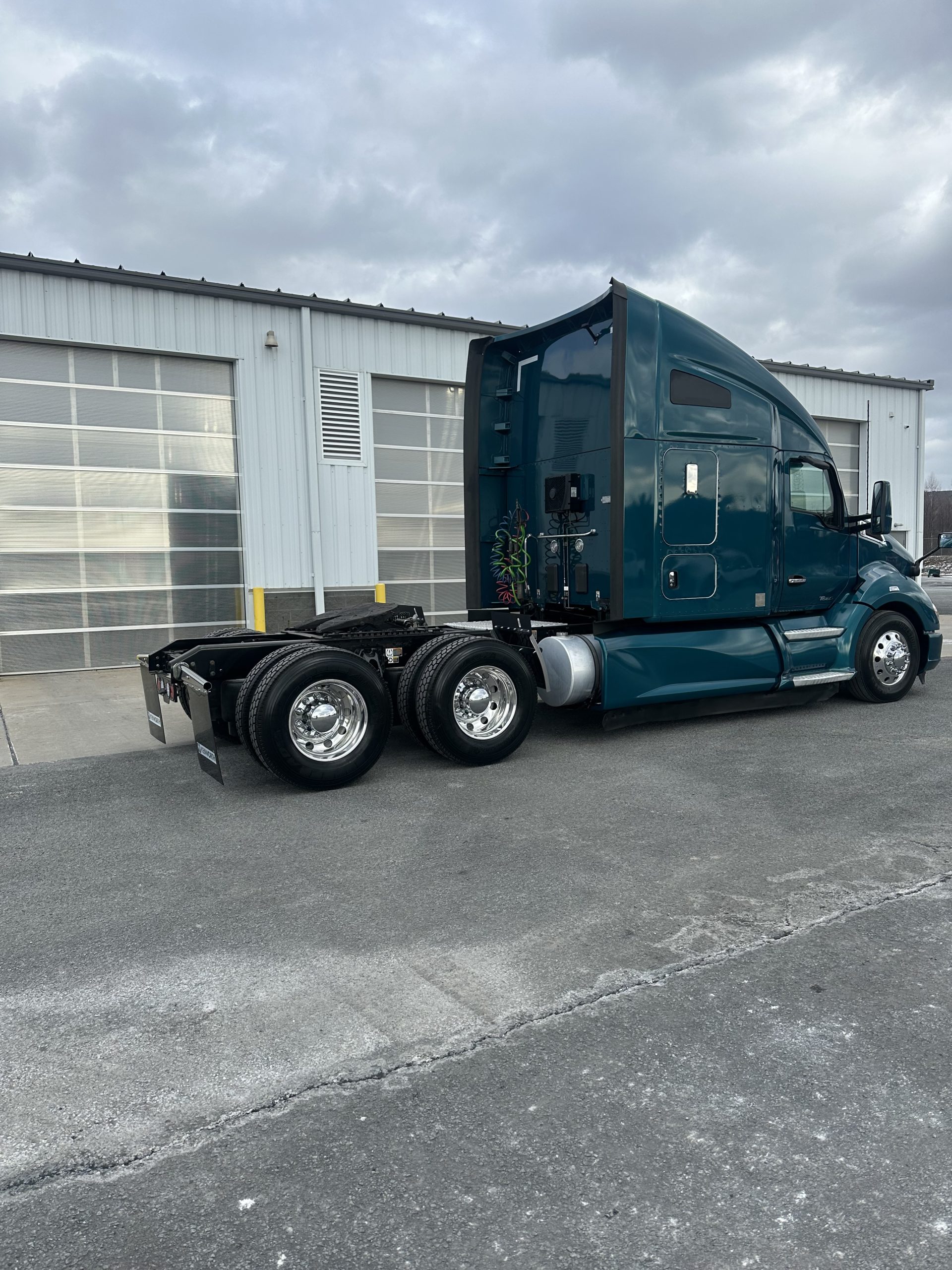 2021 KENWORTH T680 - image 6 of 6