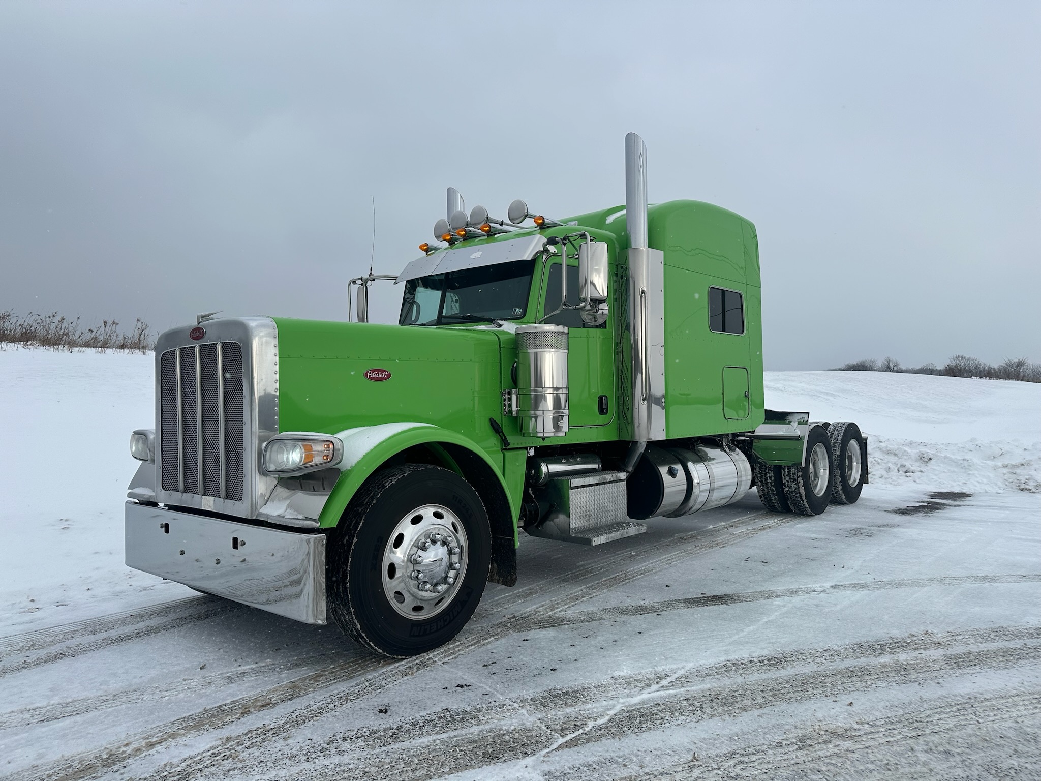 2018 PETERBILT 389 - image 1 of 6